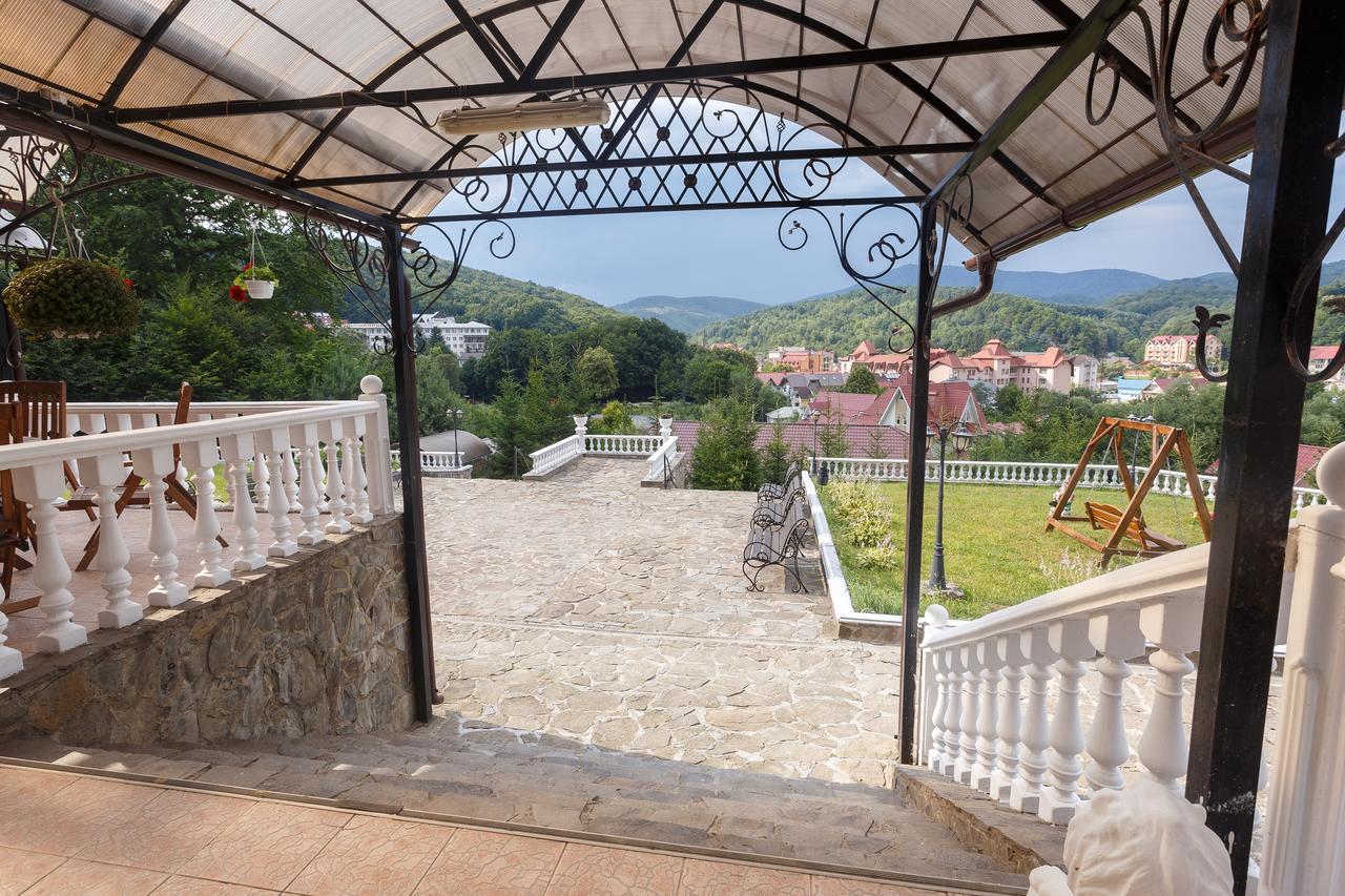 Hotel Pansionat Paradiz Poljana Exterior foto